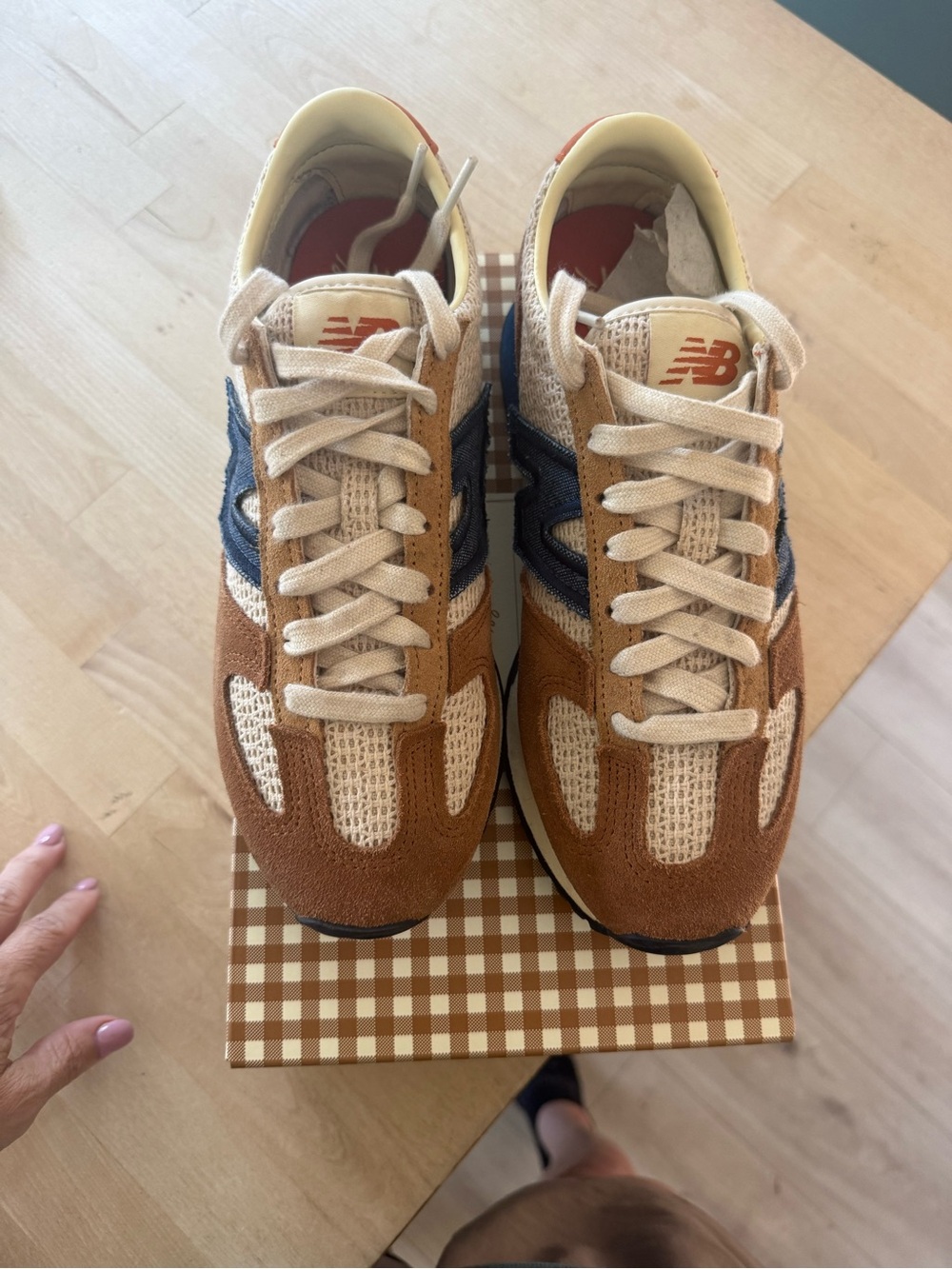 Sézane X New Balance Ecru / Brown - Size US 7 (men’s) 8.5 women. - Picture 6 of 8